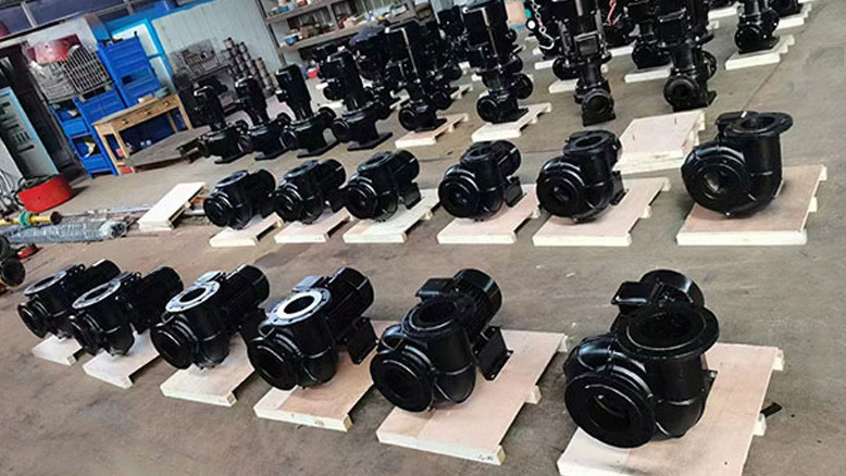 Does the suction range of vertical pipeline centrifugal pump have?